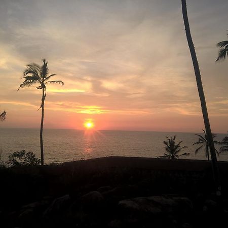 Hotel Seaweed Kovalam Exterior foto